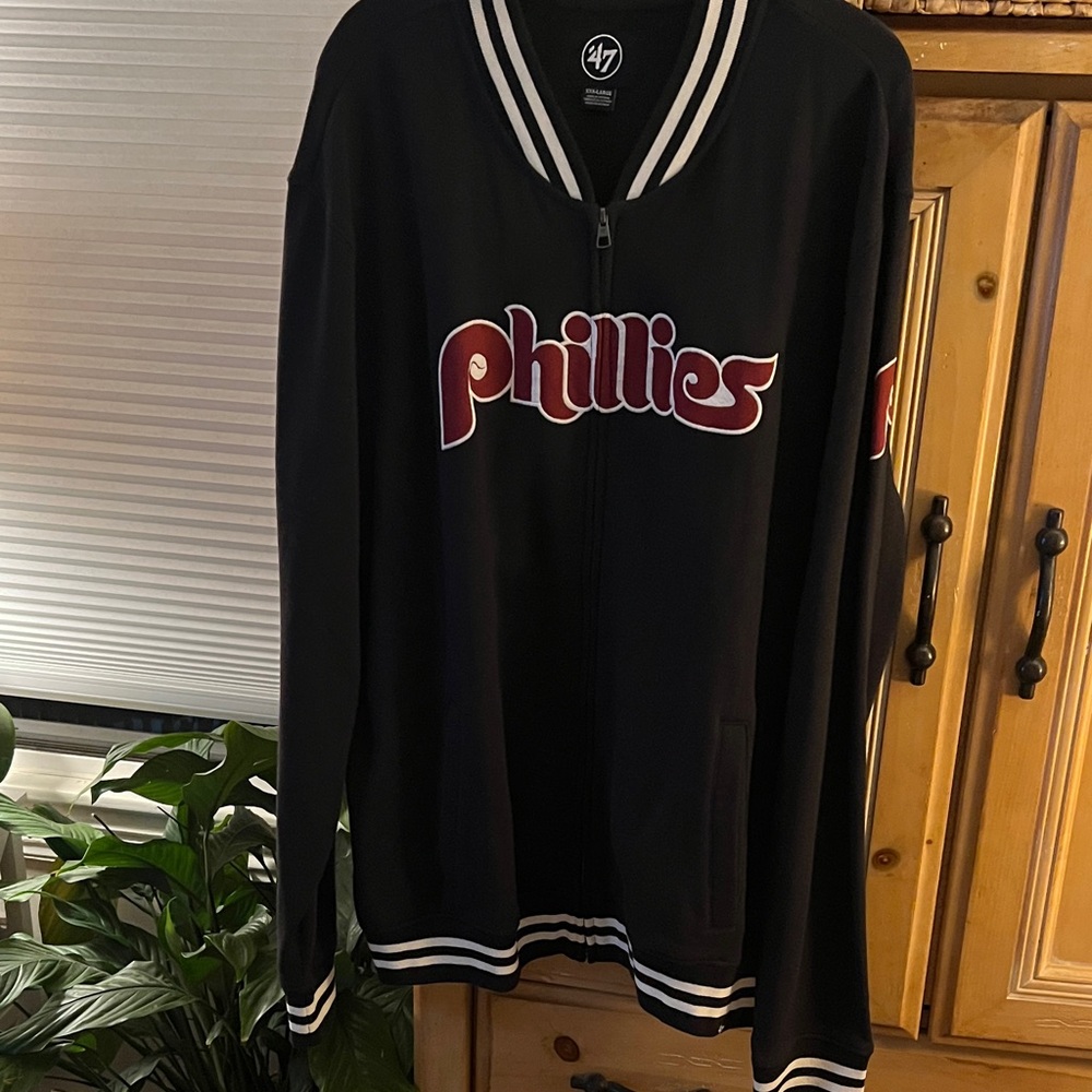 47 Brand Phillies Black Jacket